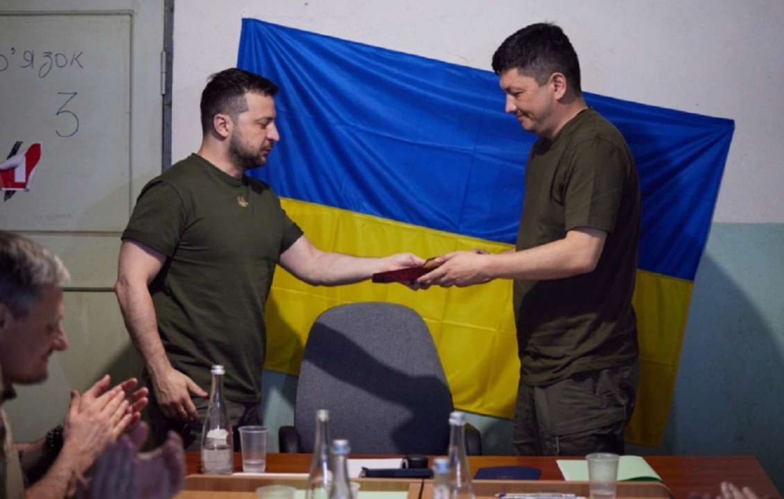 Зеленський нагородив Віталія Кіма
