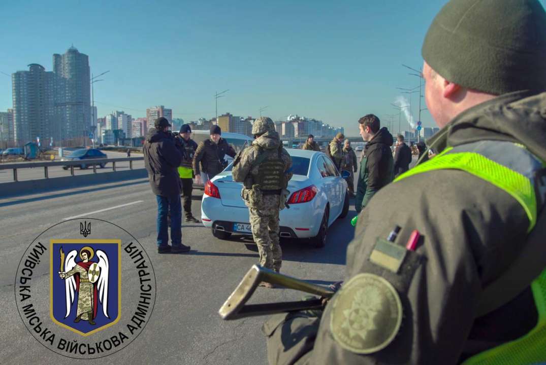 Фото с ТГ-канала КМВА (Київська міська військова адміністрація) Безопасные учения в Киеве: киевлян предупредили о блокпостах, ограничительных знаках и прочее