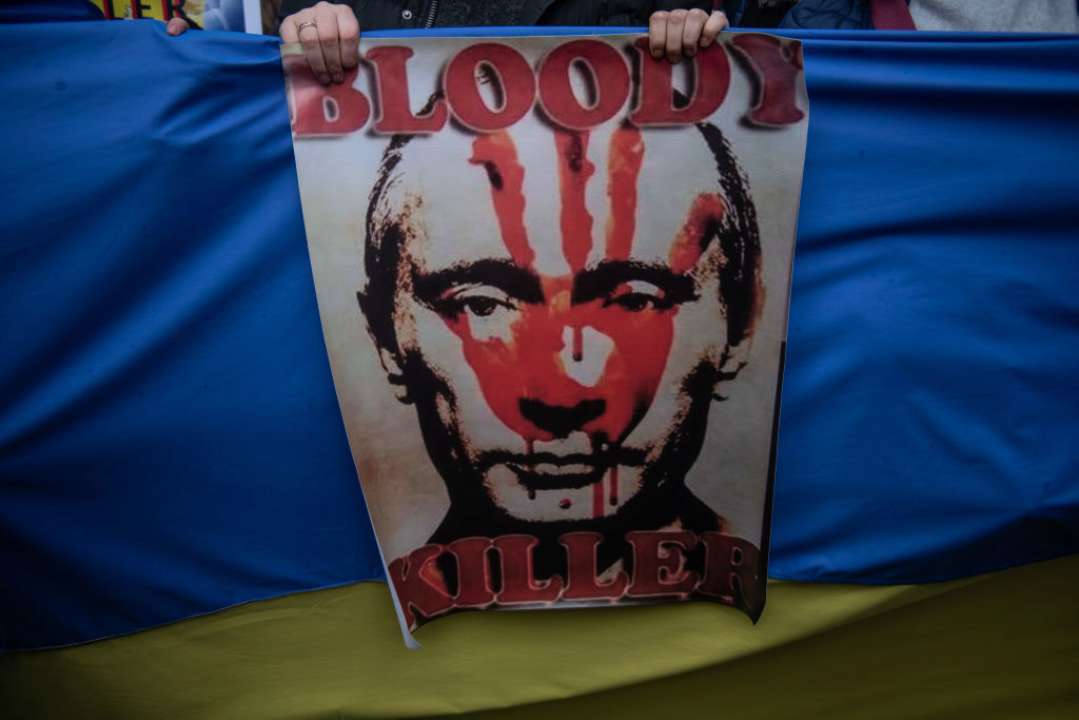 Путин угрожает ядерным оружием