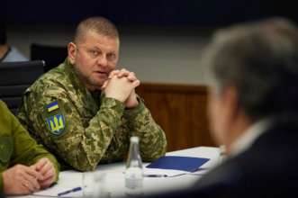 Залужний вважає за необхідне утримувати Бахмут / Фото: facebook.com/GeneralStaff.ua Залужний