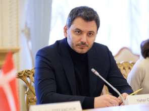 У Раді пропонують замінити строкову службу на 3-місячний вишкіл і 2 місяці фахової підготовки для всіх українців/Фото: verkhovnaradaukrainy У Раді пропонують замінити строкову службу на 3-місячний вишкіл для всіх українців – Чернєв