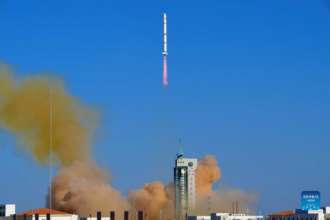 Китай запустил на орбиту вторую группу спутников Yaogan-32/Фото: Xinhua Ракета