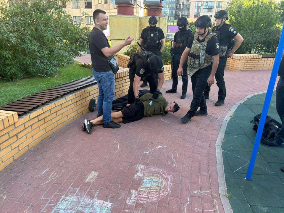 У Києві затримали виконавців замовленого вбивства/Фото: Данило Гетманцев У Києві затримали виконавців замовленого вбивство/Фото: Данило Гетманцев