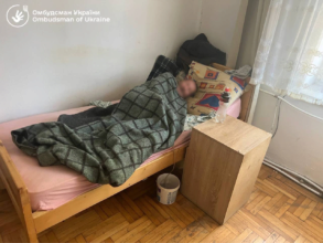 Не життя, а виживання у приватних пансіонатах/Фото: Дмитро Лубінець Не життя, а виживання у приватних пансіонатах/Фото: Дмитро Лубінець