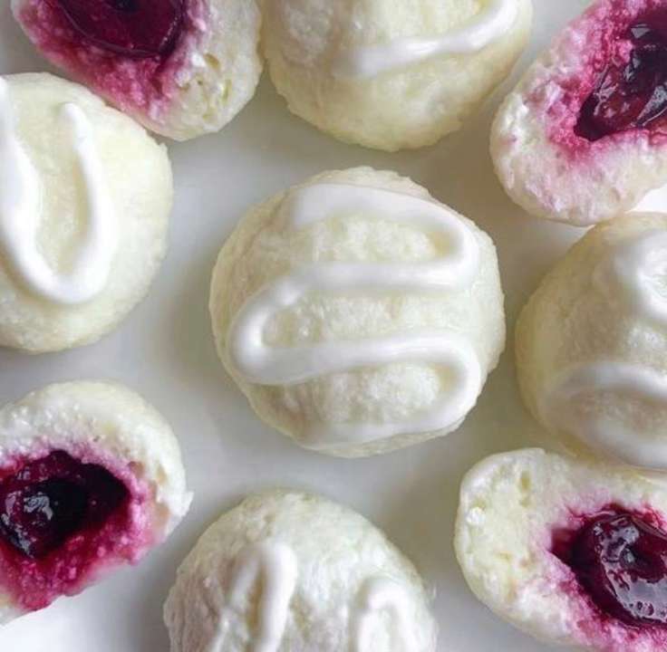 Ленивые вареники с вишней: наслаждение в каждой сладкой ложке