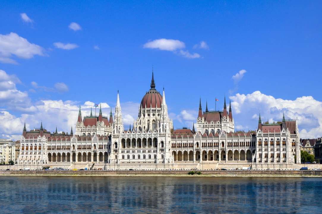 Венгрия сменила правила въезда