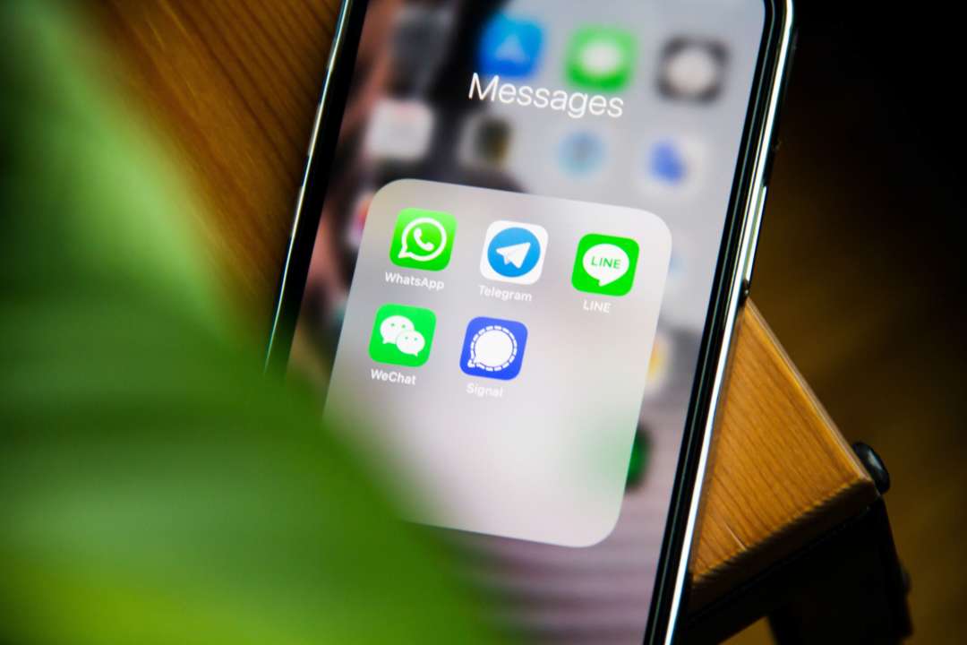 В WhatsApp появилась новая функция, но работает она 15 минут / Фото: Adem AY/Unsplash В WhatsApp появилась новая функция, но работает она 15 минут / Фото: Adem AY/Unsplash