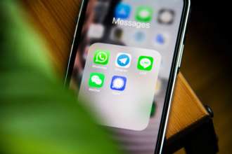 В WhatsApp появилась новая функция, но работает она 15 минут / Фото: Adem AY/Unsplash В WhatsApp появилась новая функция, но работает она 15 минут / Фото: Adem AY/Unsplash