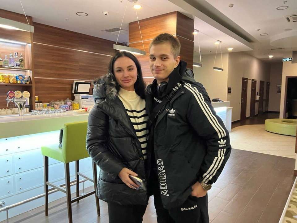 Викрадений із Маріуполя підліток-сирота Богдан Єрмохін покинув росію