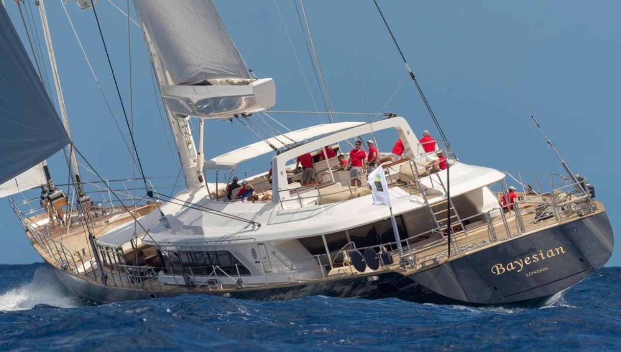Біля берегів Сицилії знайшли 5 тіл / Фото: Perini Navi Біля берегів Сицилії знайшли тіла банкіра Блумера, бізнесмена Лінча та адвоката Морвілло