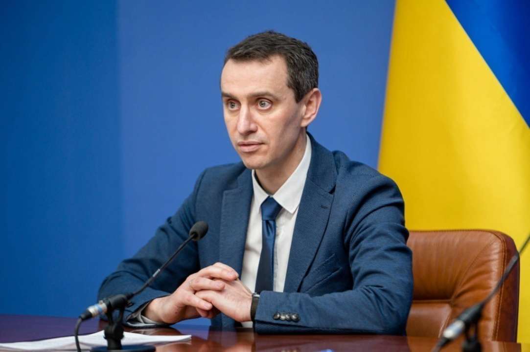 Первыми вакцину получили украинские врачи из трех областей (Фото: Кабінет Міністрів України/Автор: неизвестен) Виктор Ляшко