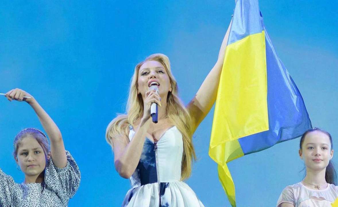 "Все буде добре": Полякова випустила україномовну пісню про війну