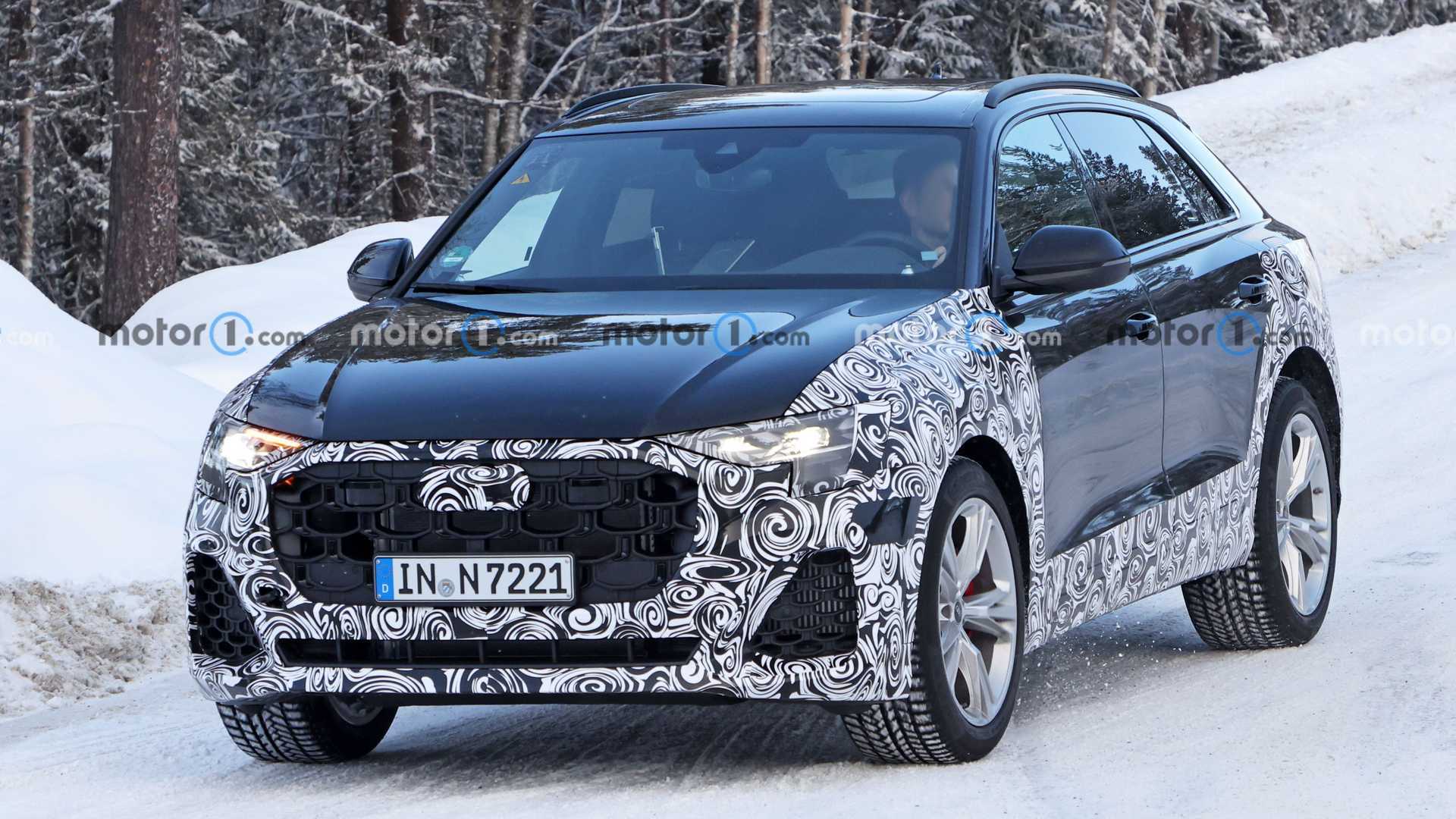 Фото: motor1 Появились шпионские фото новых Audi А3 и Audi Q8