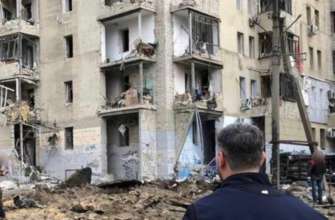 Навел "Искандер" по жилому кварталу в центре Харькова - правоохранители задержали местного жителя/Фото: СБУ/Офис генпрокурора Навел "Искандер" по жилому кварталу в центре Харькова - правоохранители задержали местного жителя/Фото: СБУ/Офис генпрокурора