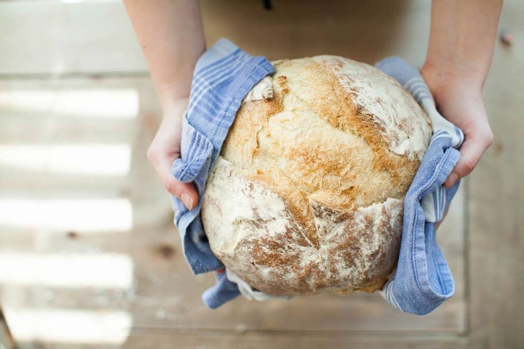 Рецепт цибулевого хліба / Фото: Pixabay Замінить магазинний: рецепт цибулевого хліба