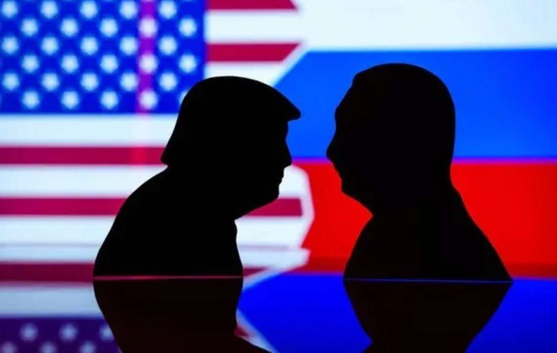 Силуети Трампа та Путіна