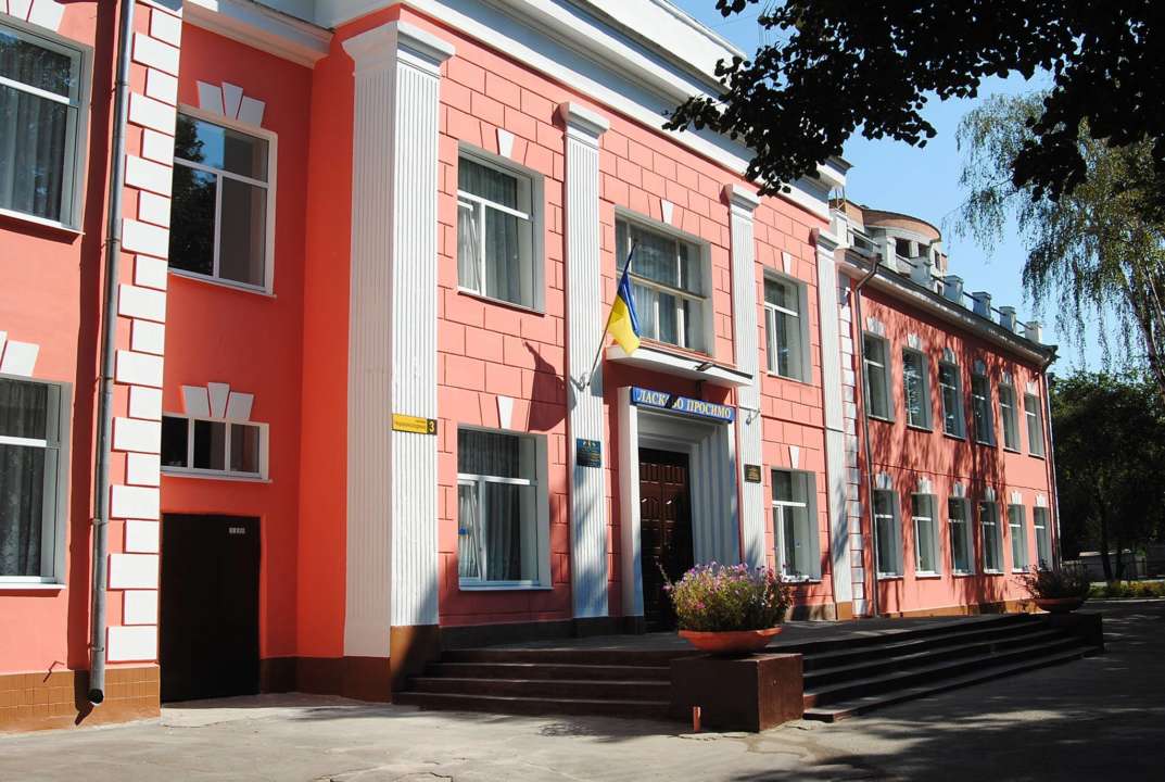 В Сумах в школьном музее нашли опасный снаряд времен Второй мировой войны
