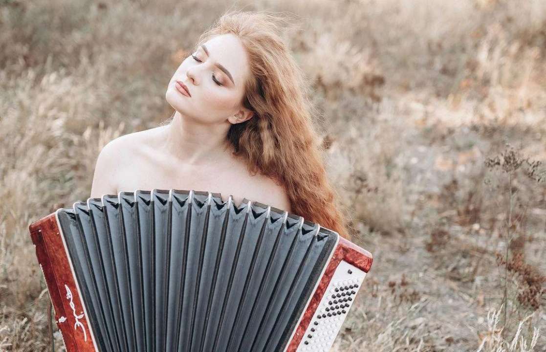Геля Зозуля / Фото: instagram.com/gelya_zozulya Геля Зозуля покоряет TikTok и другие платформы с новым синглом "Седьмой элемент"