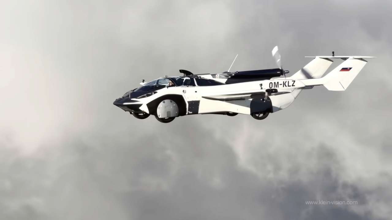 Летающий автомобиль