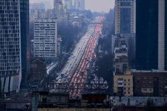 В Киеве и области меняется время комендантского часа/Фото: Getty Images В Киеве и области меняется время комендантского часа/Фото: Getty Images