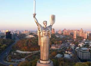 Коли знімуть герб СРСР з "Батьківщини-Матері"/Фото: wikipedia Коли знімуть герб СРСР з "Батьківщини-Матері"