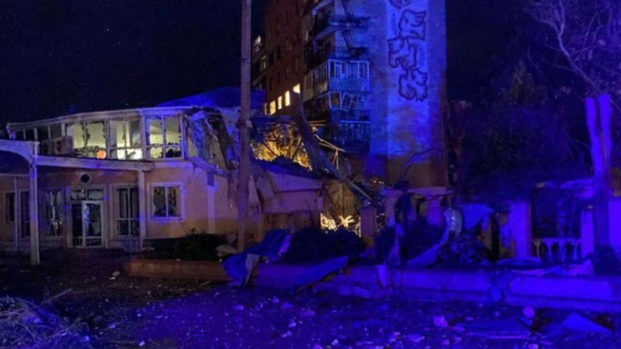 У Краматорську зник безвісти співробітник Reuters, ще двох госпіталізовано У Краматорську зник безвісти співробітник Reuters, ще двох госпіталізовано