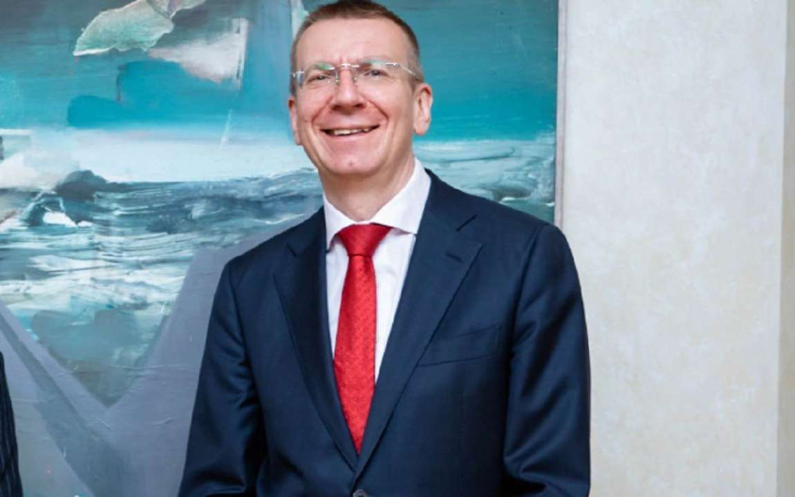 Латвійський міністр привітав росію з днем росії побажанням програти війну
