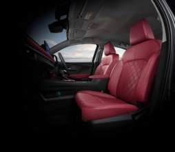 Toyota представила седан за $15 тысяч с малым расходом топлива/Фото: Toyota Toyota
