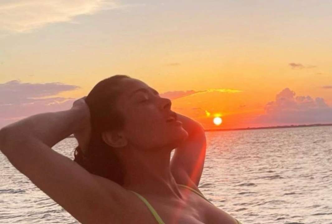 Сальма Гаєк похвалилася фігурою в Instagram / Фото: instagram/salmahayek Сальма Гаєк похвалилася фігурою в Instagram / Фото: instagram/salmahayek