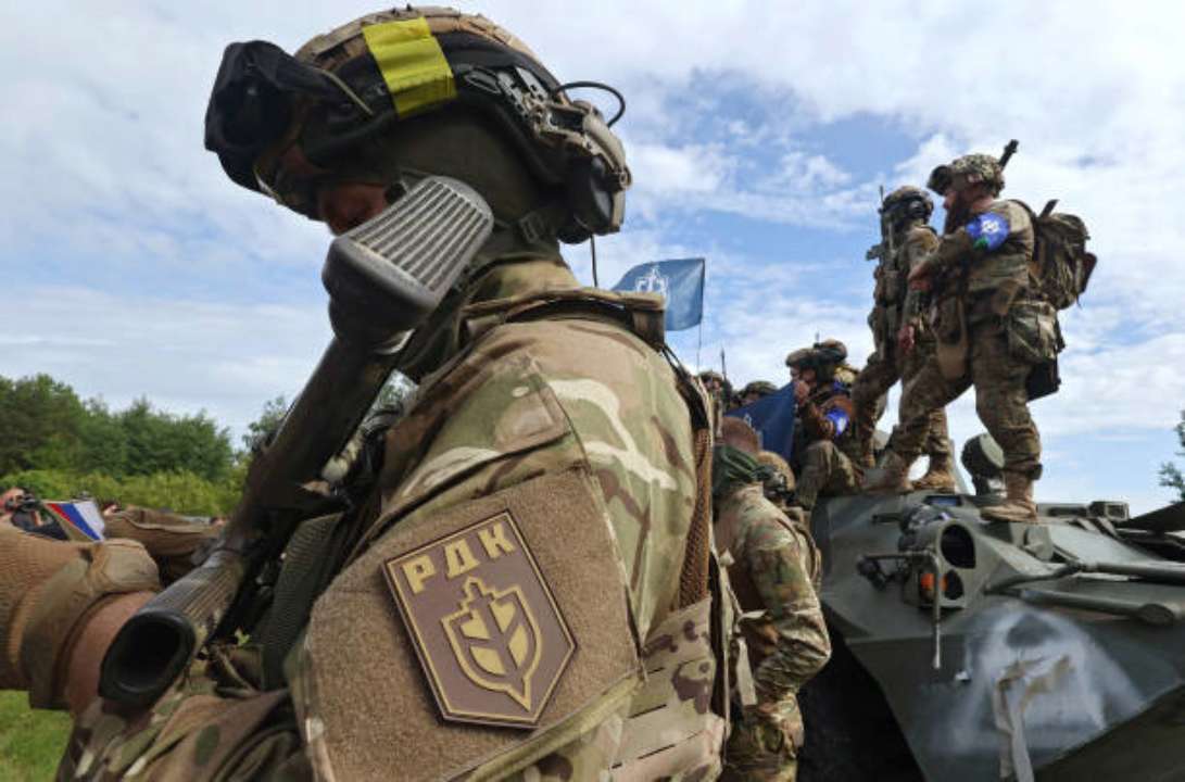 "Ми змушені відкрити вогонь": РДК звернувся до жителів Бєлгородської та Курської областей