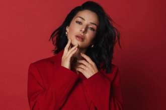 Злату Огнєвіч помітили з округлим животиком / Фото: Instagram/zlata.ognevich Злату Огнєвіч помітили з округлим животиком: невже артистка скоро вперше стане мамою