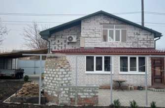 В Днепропетровской области командир воинской части эксплуатировал подчиненных/Фото: ГБР В Днепропетровской области командир воинской части эксплуатировал подчиненных/Фото: ГБР