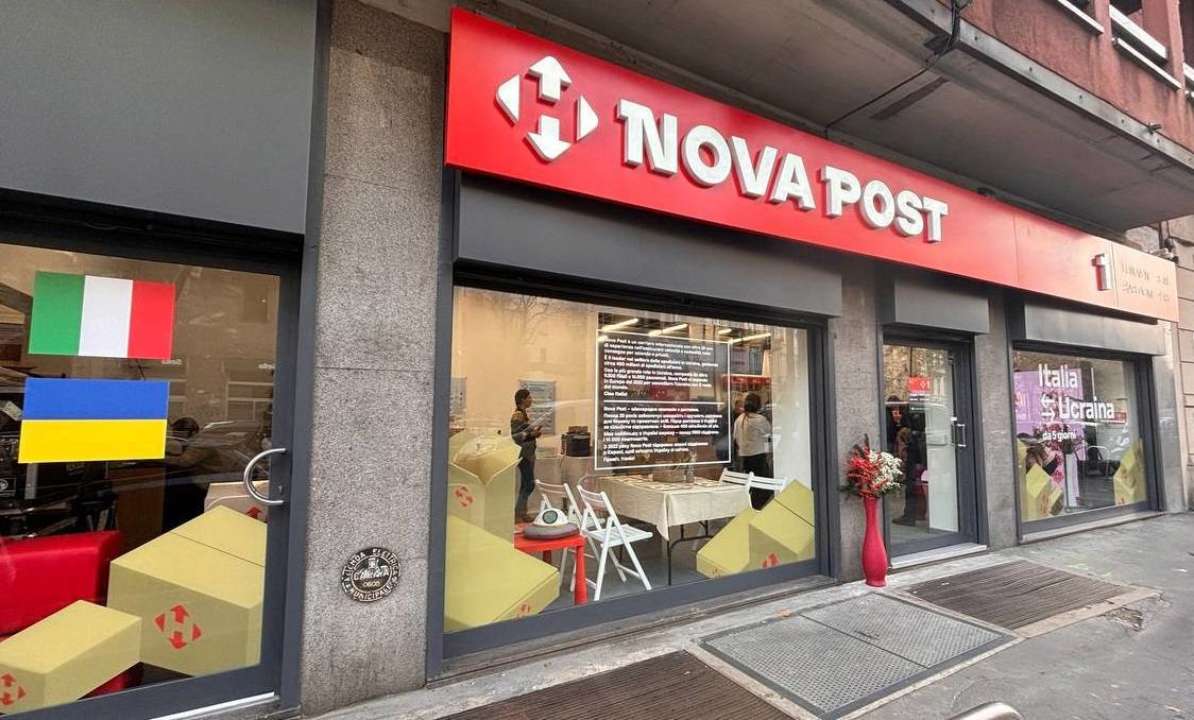 Українці в Італії, зможуть скористатися послугами доставки у Мілані Українці в Італії, зможуть скористатися послугами доставки у Мілані: нове відділення НП