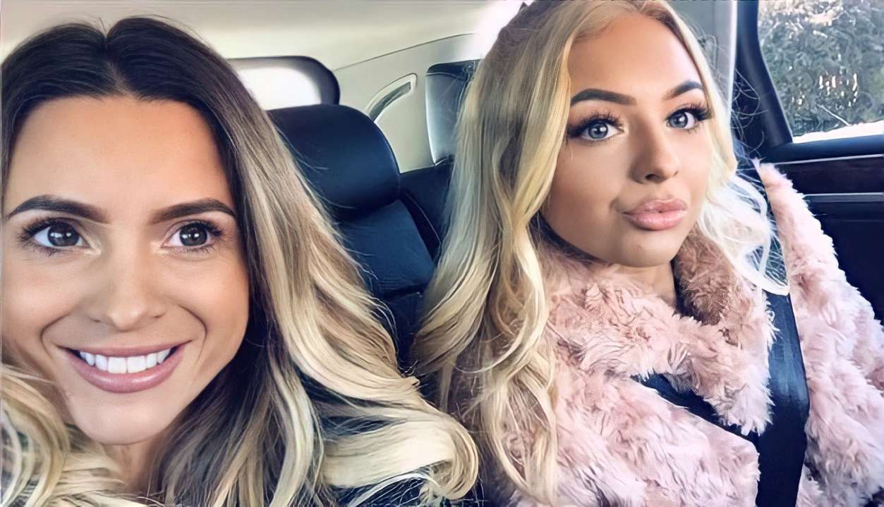 Фото: Instagram/cheryljarvisss Мать и дочь несмотря на 20-летнюю разницу выглядят как сестры. Фото
