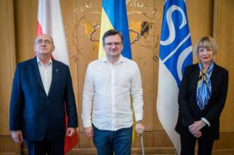 ОБСЄ запускає велику програму для України/Фото: Дмитро Кулеба for Twitter Кулеба та представники ОБСЄ