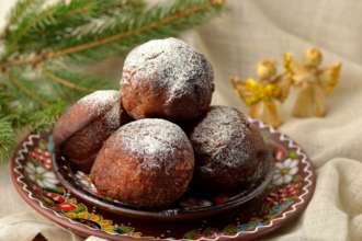 Постные пампушки с маком на Сочельник: вкус детства. Видеорецепт/Фото: То есть Львов Постные пампушки с маком на Сочельник: вкус детства. Видеорецепт