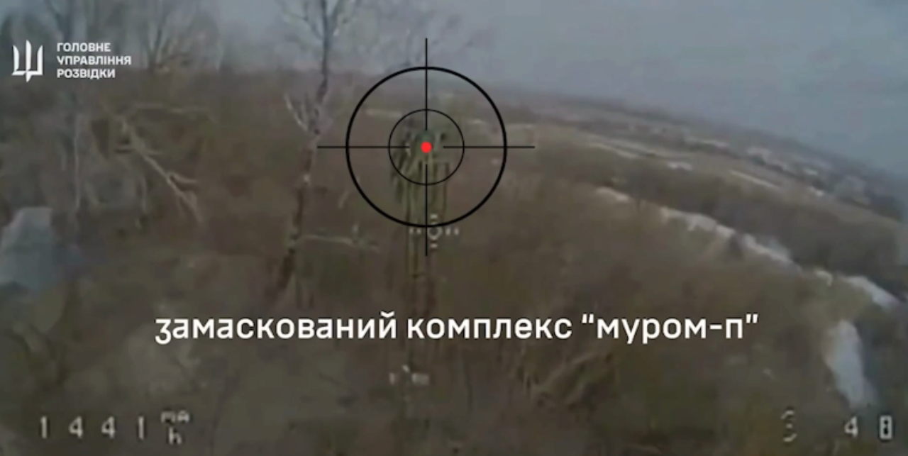 ГУР знищило ворожий комплекс "Муром-П"/Фото: кадр з відео ГУР знищило ворожий комплекс "Муром-П"/Фото: кадр з відео