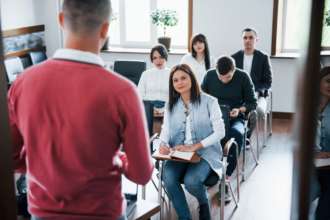 В Україні відкрили ще один університет для психологів / Фото: Freepik В Україні відкрили ще один університет для психологів / Фото: Freepik