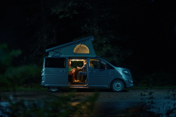Фото: Citroën Найпомітніший на дорозі: Citroën показала оригінальний дім на колесах у стилі ретро
