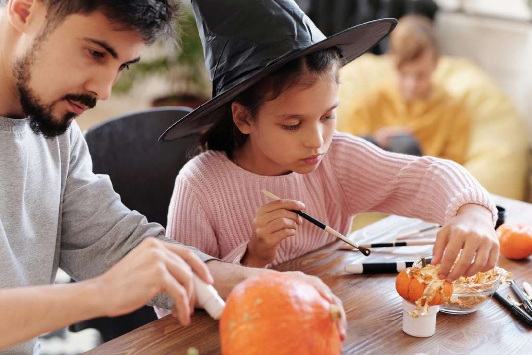 Как сделать тыкву на Хэллоуин/Фото: Pexels Как вырезать тыкву на Хэллоуин своими руками