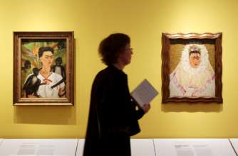 Картину Фріди Кало продали майже за 35 мільйонів/фото: Sean Gallup/Getty Images Автопортрет Фріди Кало продали за рекордні $35 мільйонів