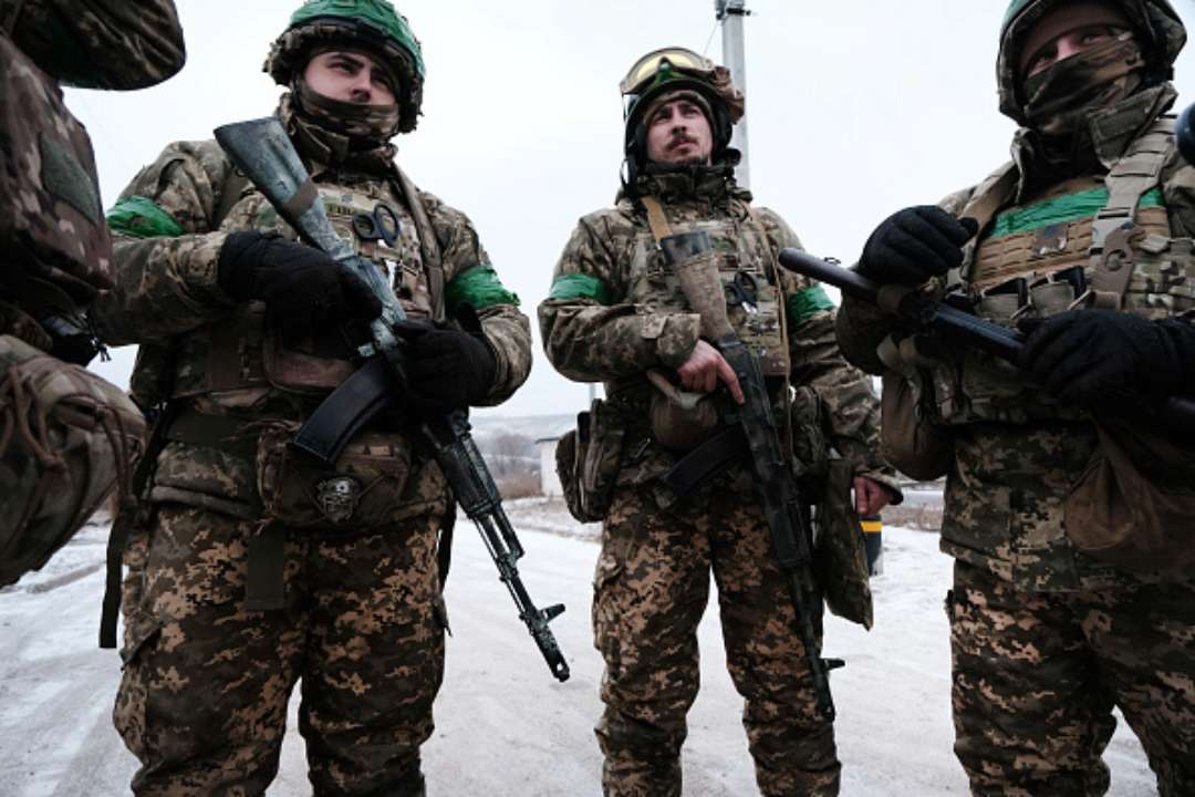 Окупанти продовжують інтенсивні атаки на сході: мапа війни на 5 квітня