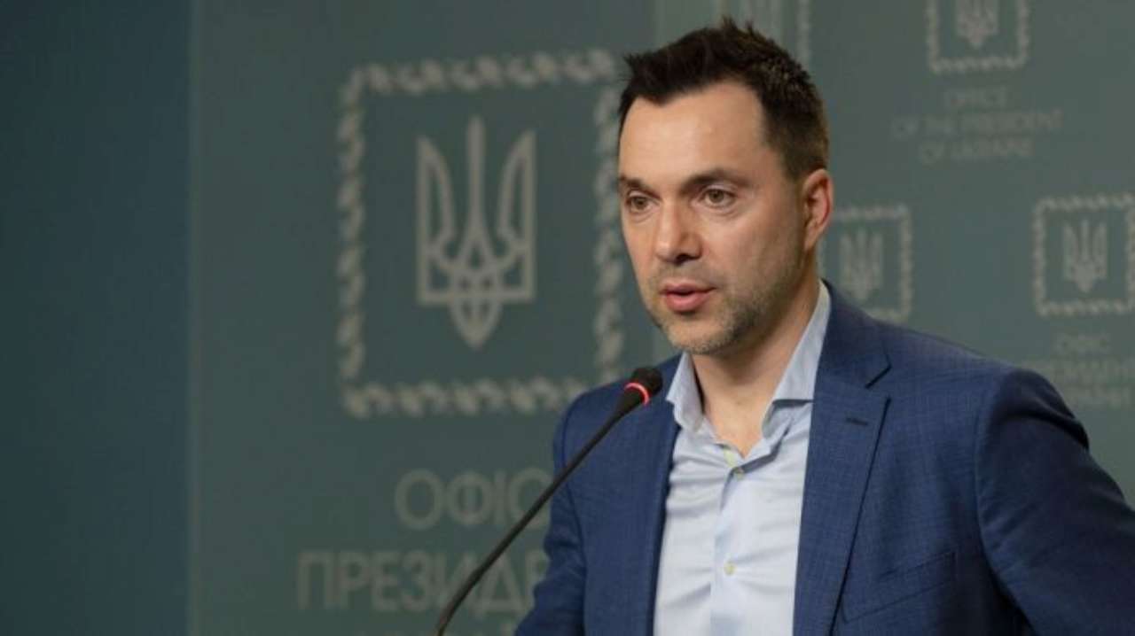 Арестович заявил, что Украина перешла в наступление в районе Горловки