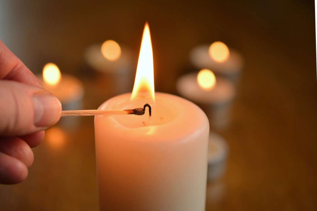 Какие свечи выбрать во время отключения света/Фото: pixabay Какие свечи выбрать во время отключения света