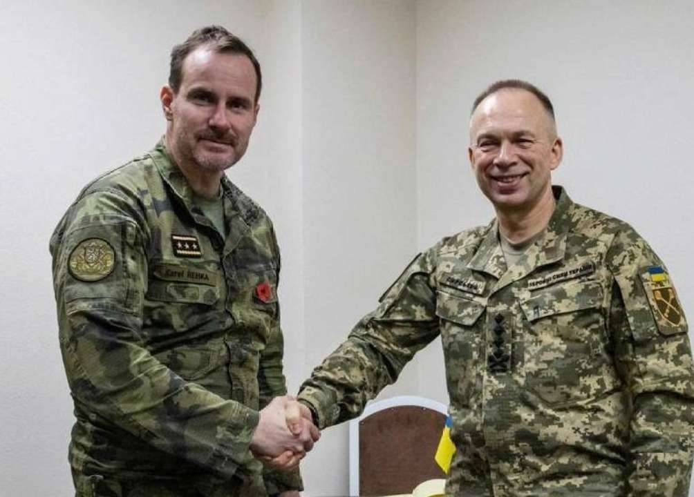 Сирський зустрівся з чеським колегою Карелом Ржегкою Сирський