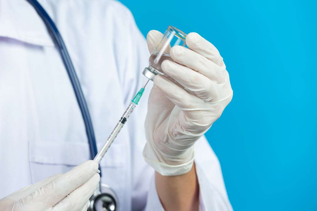 Фото: Freepik В світі почали застосовувати Сovid-вакцину від компанії Johnson&Johnson
