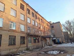 Оккупанты обстреляли интернат, больницу и школы в Луганской области/Фото: Луганская ОГА Оккупанты обстреляли в Рубежном интернат, больницу и школы: погибли 4 человека