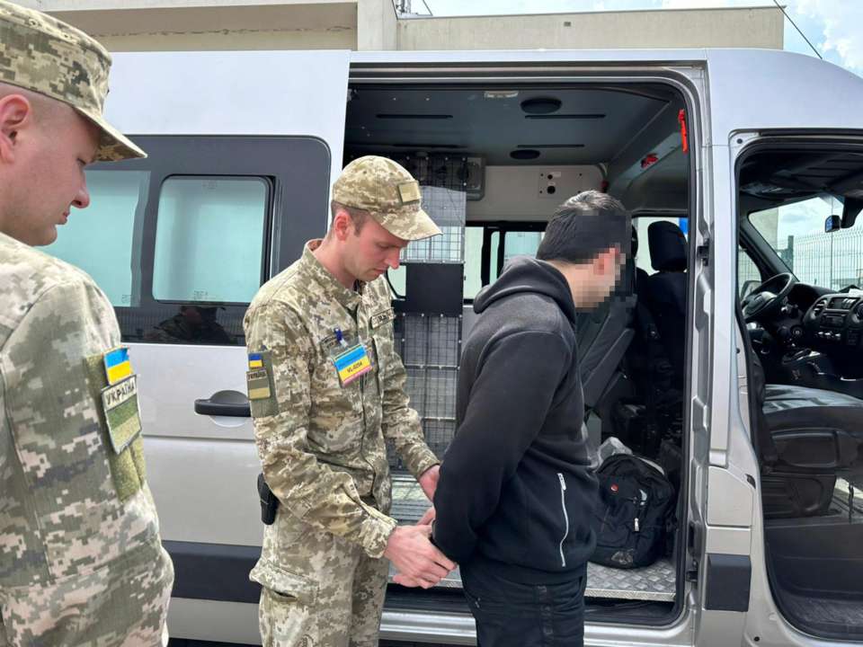 У Польщі затримали мешканця Сумщини, який незаконно перетнув державний кордон/Фото: ДПСУ У Польщі затримали мешканця Сумщини, який незаконно перетнув державний кордон/Фото: ДПСУ