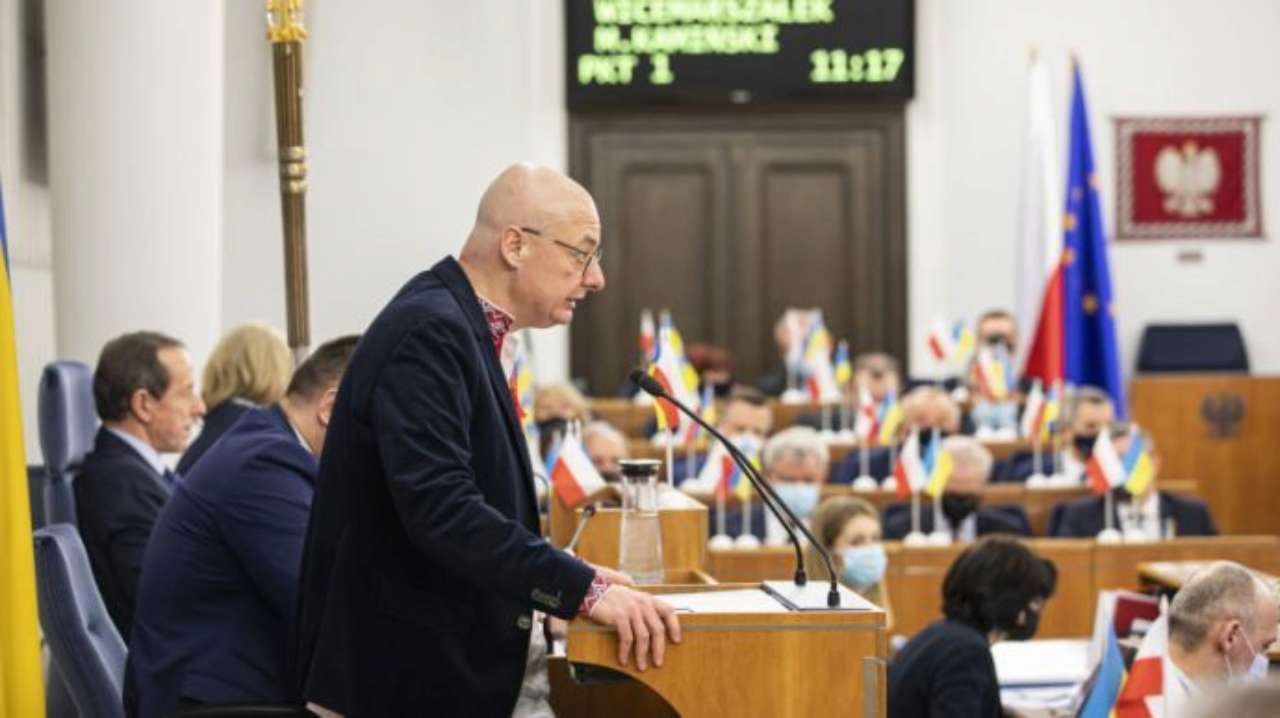 Польський Сенат закликав країни ЄС прийняти Україну до блоку/Фото: Сенат Польщі Польський Сенат одноголосно ухвалив резолюцію щодо України
