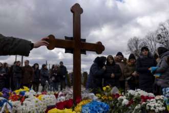 У Херсонській області рашисти закатували до смерті пастора та його сина/Фото: Getty Images У Херсонській області рашисти закатували до смерті пастора та його сина/Фото: Getty Images